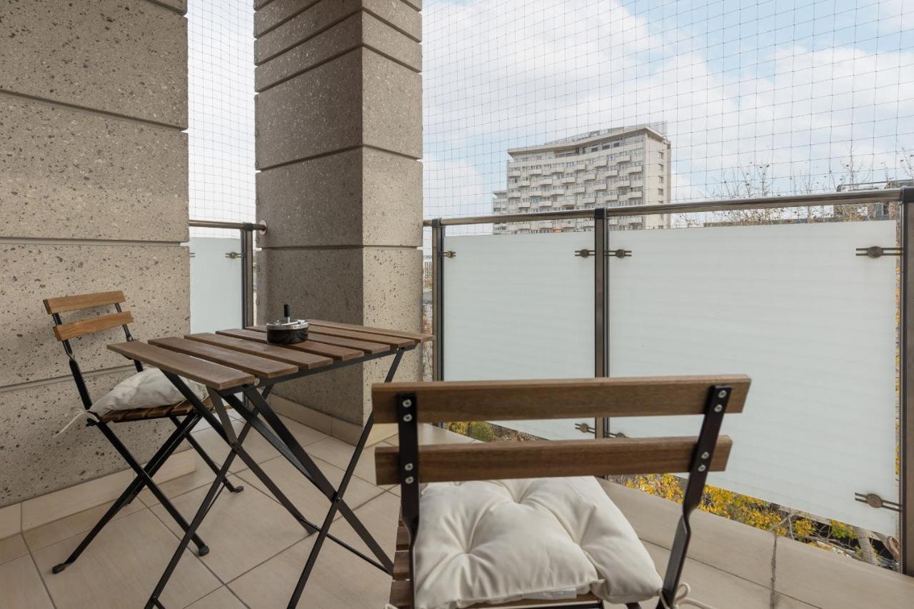 Warsaw Srodmiescie Riverside Three-Bedroom Apartment By Renters Eksteriør billede